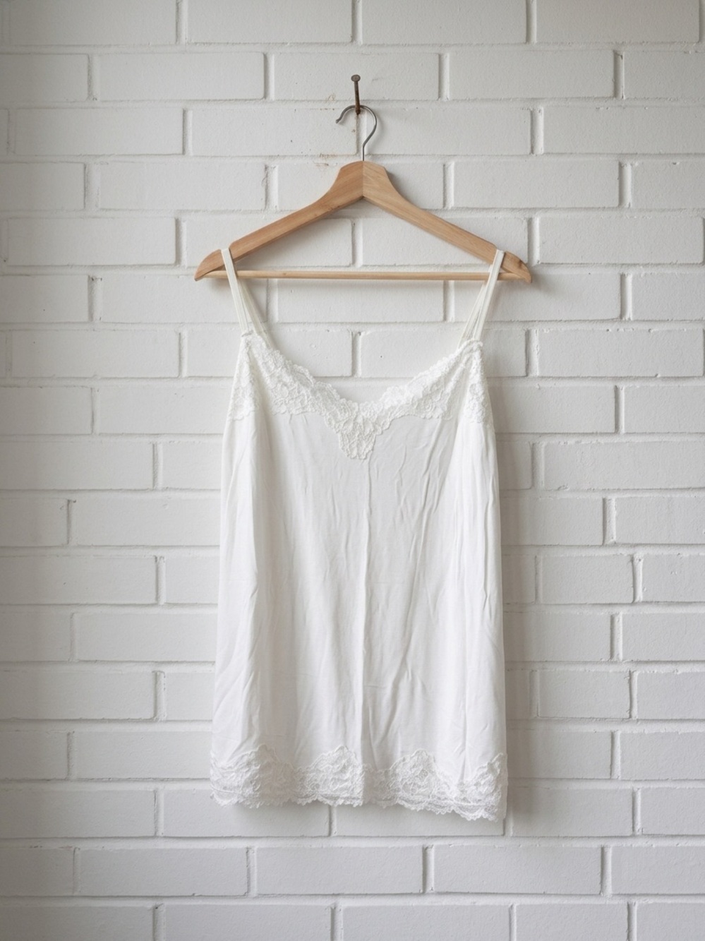 Lane Bryant NWT White Lace Trim V-Neck Camisole Tank Top Size 14/16